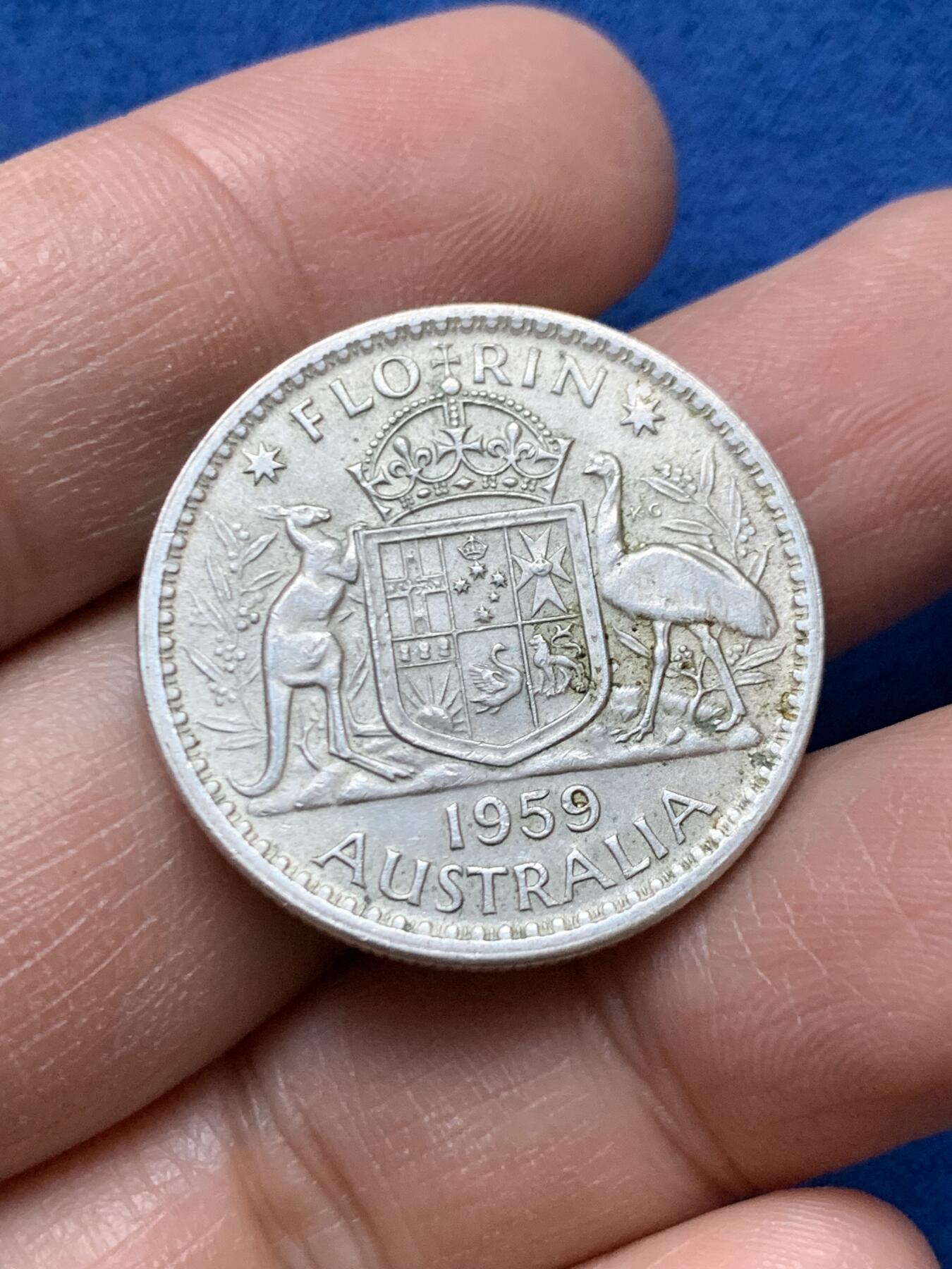 《竞宝斋》第445场 周日，周一，2场连拍 （全场包邮） 两枚一组 南非1958年乔六跳羚5先令银币+澳大利亚1959年1弗洛林银币 总重约39.6克