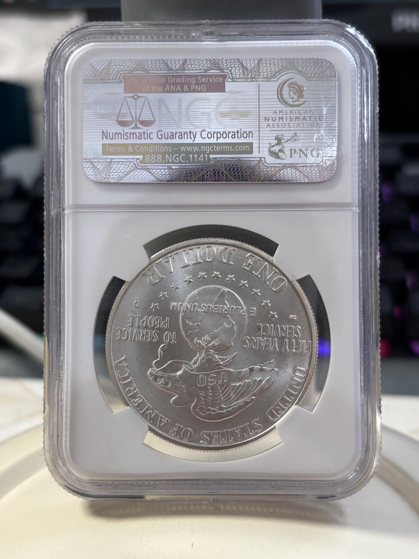 第185期拍卖 美国1991年USO(劳军组织)成立50年银币NGC-MS69，900银，26.72克