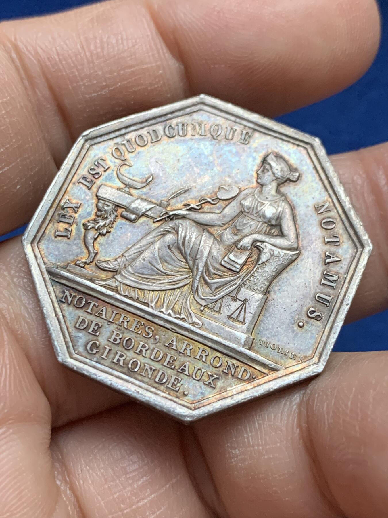 《竞宝斋》第445场 周日，周一，2场连拍 （全场包邮） 1814法国路易十八巴黎公证处八角银质代币 17.45克 33.1mm 早期无边铭