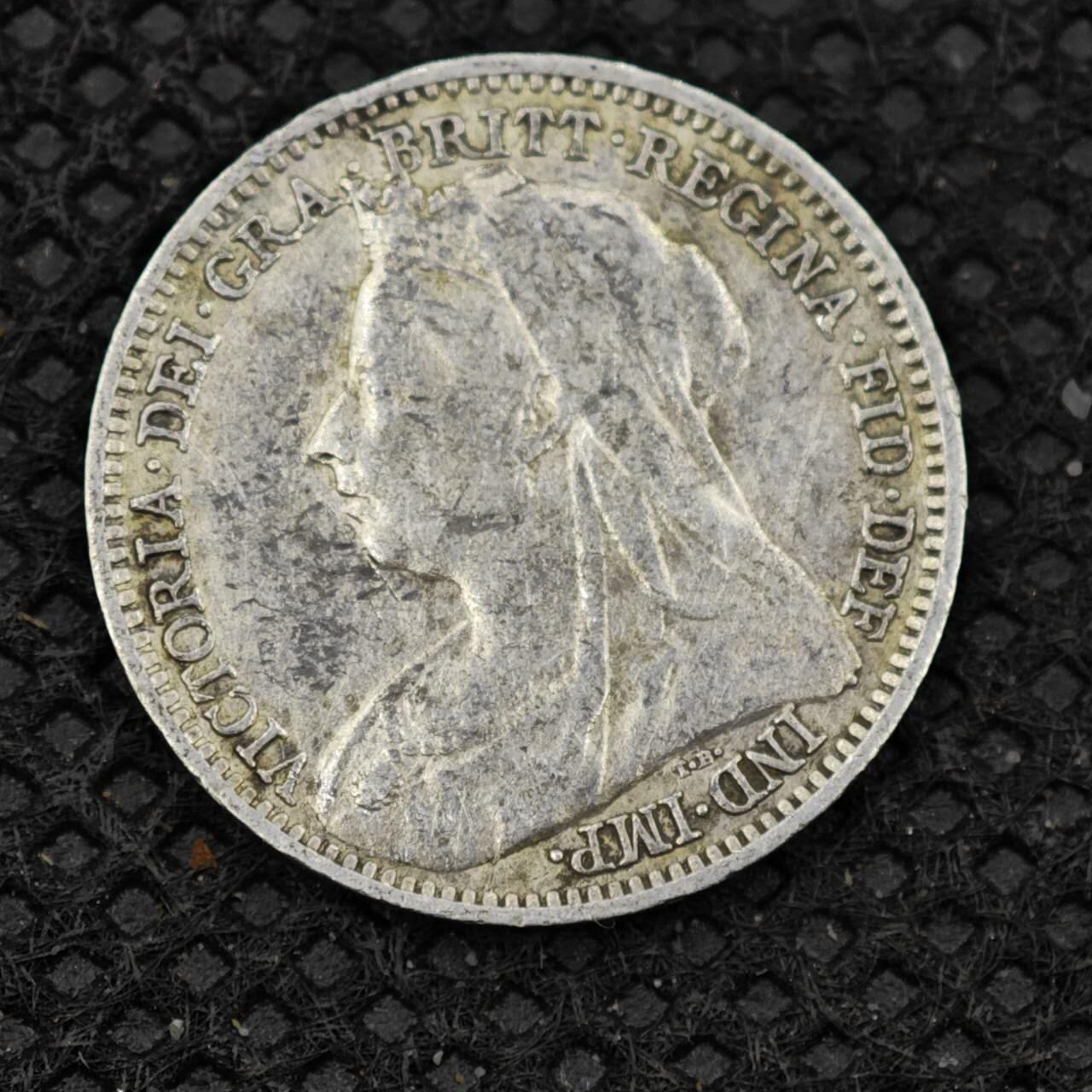 【淘币小摊】限时拍第八百二十四拍  小银币场  满百包邮可预留两周  周一统一发货     英国1896年维多利亚3便士银币