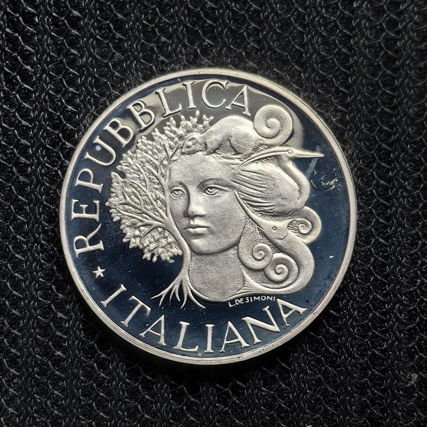 道一币馆币章第一百五十八场 原盒证 意大利1994年意大利的动植物1000里拉精制银币 7700