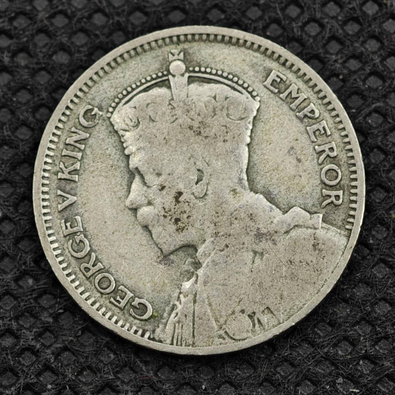 【淘币小摊】限时拍第八百二十四拍  小银币场  满百包邮可预留两周  周一统一发货    新西兰1934年乔治五世6便士银币