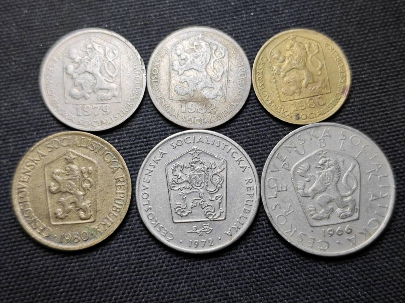 KK钱币收藏小铺 第375期  2月预留时间 周末发货  捷克斯洛伐克大小面值一组