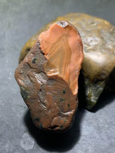 精美川料铁红皮开窗料实肉南红玛瑙原石一颗， - 精美川料铁红皮开窗料实肉南红玛瑙原石一颗，