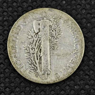 【淘币小摊】限时拍第八百二十四拍  小银币场  满百包邮可预留两周  周一统一发货  -  美国1928年小飞人10分银币