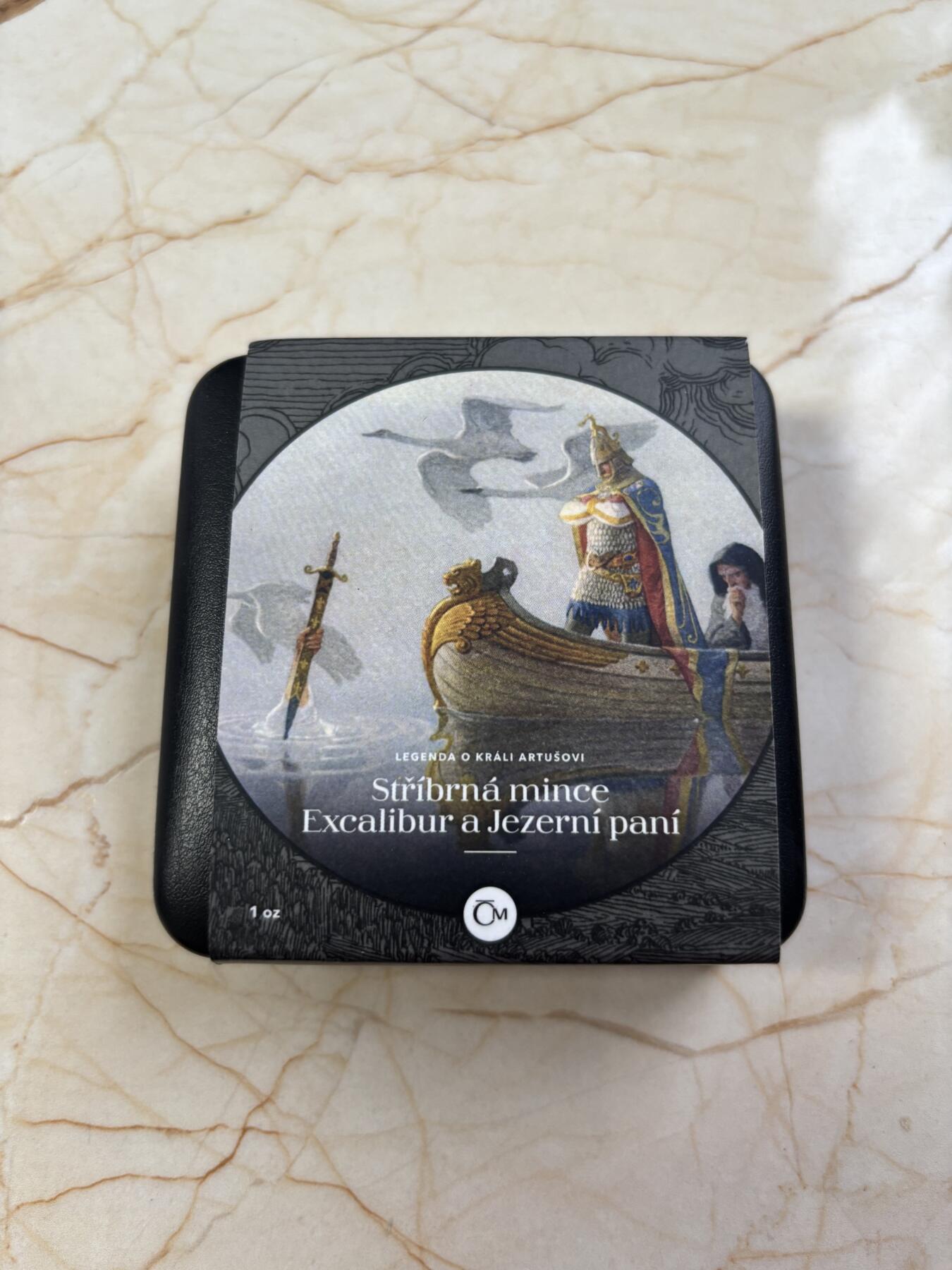 第185期拍卖 纽埃2021年亚瑟王传奇系列2湖女之剑31.1克精制银币，999银，发行1000枚