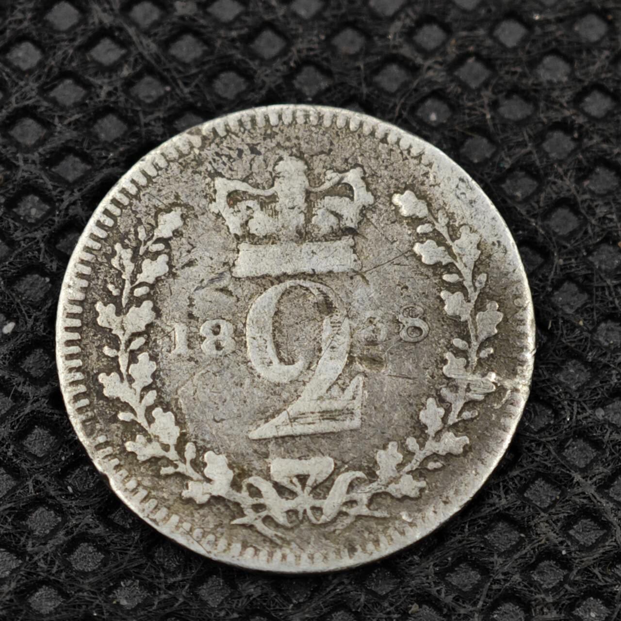 【淘币小摊】限时拍第八百二十四拍  小银币场  满百包邮可预留两周  周一统一发货   英国1838年维多利亚2便士濯足币