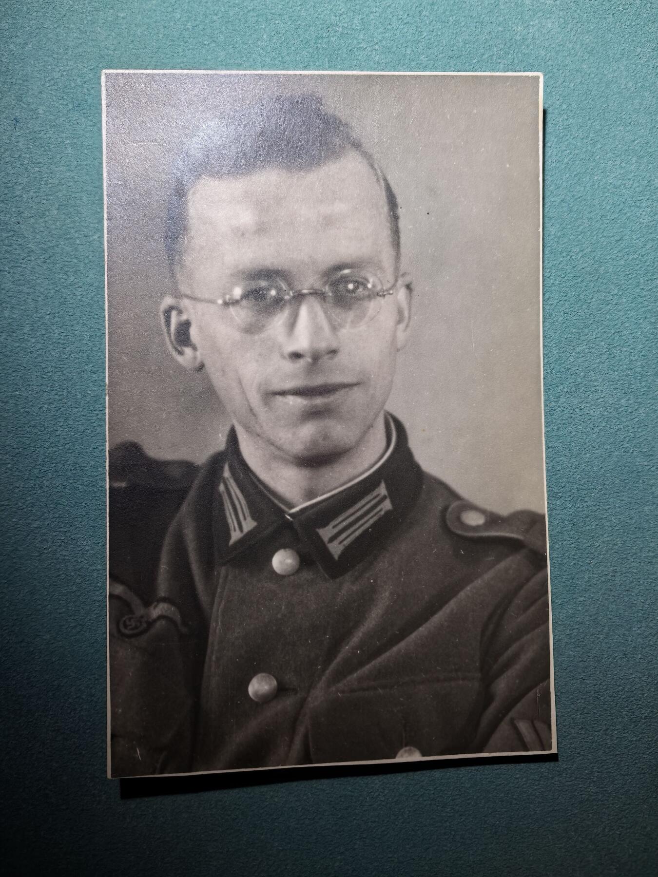 盛世勋华——号角文化勋章邮票专场拍卖第292期 德国（1939）陆军士兵肖像照片