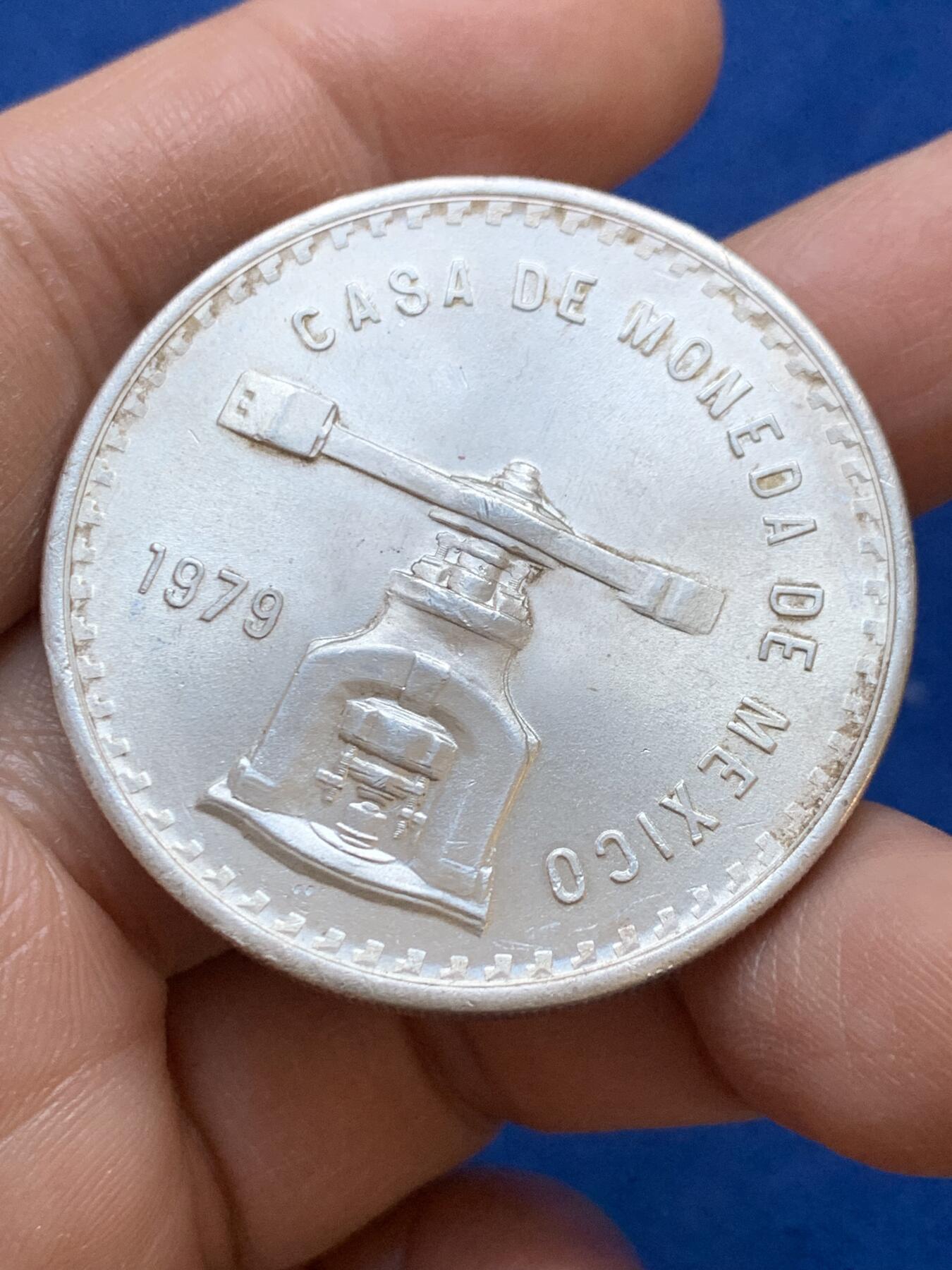 《竞宝斋》第445场 周日，周一，2场连拍 （全场包邮） 墨西哥1979年铸币机银币