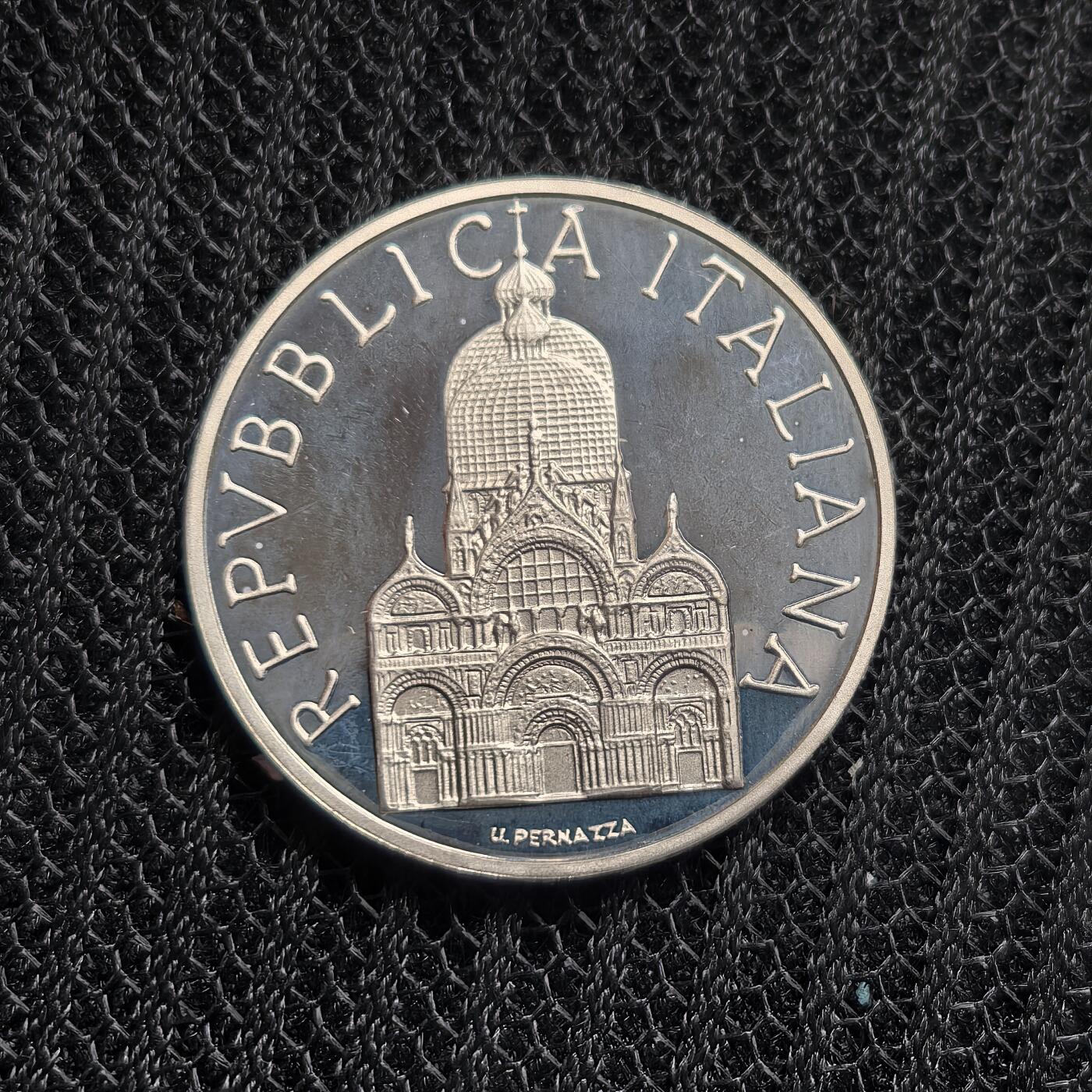 道一币馆币章第一百五十八场 原盒证 意大利1994年威尼斯圣马可大教堂落成900周年1000里拉精制银币 8600