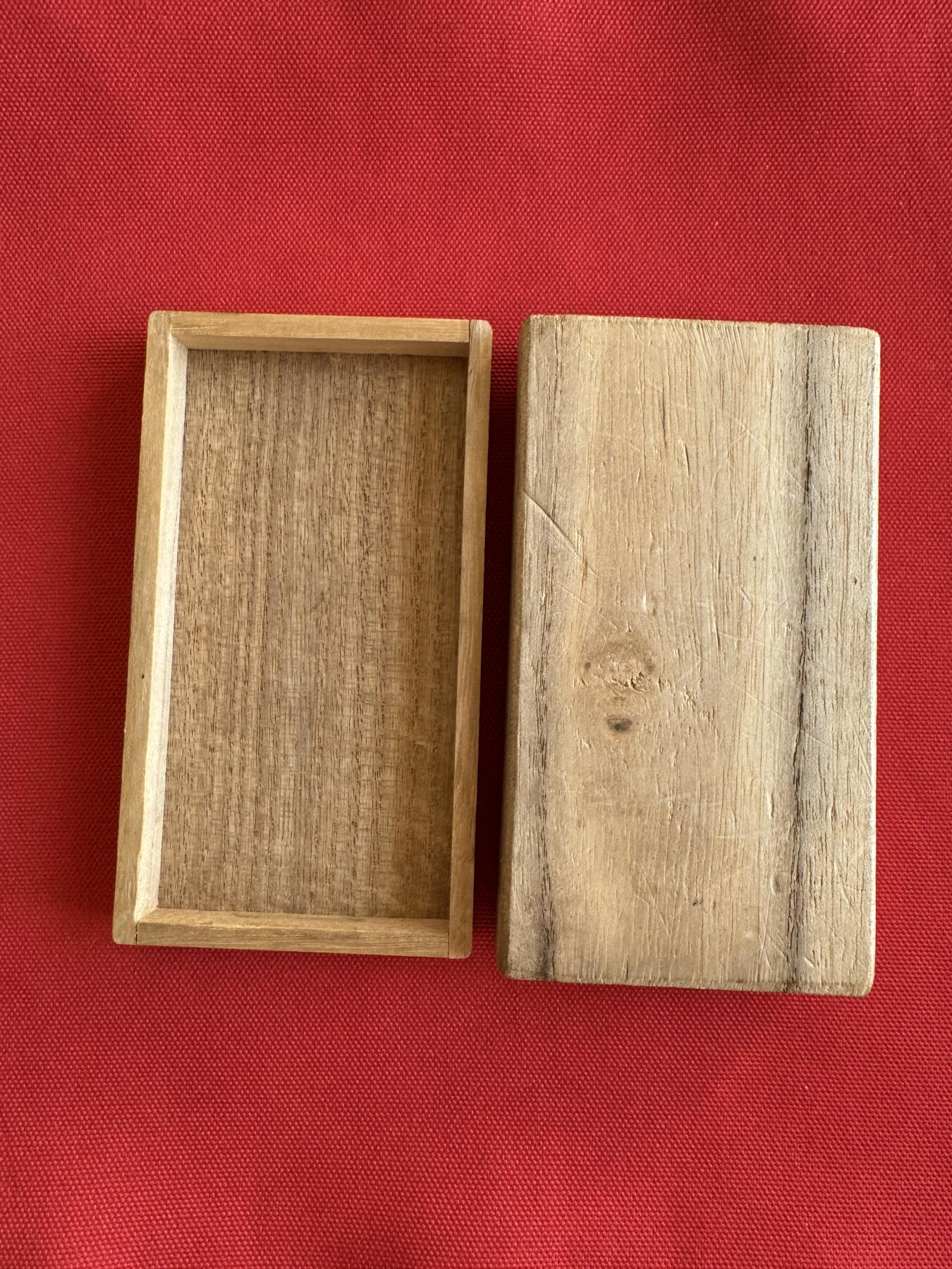 五哥徽章群   9号周二晚上八点4群联拍 日本铜章