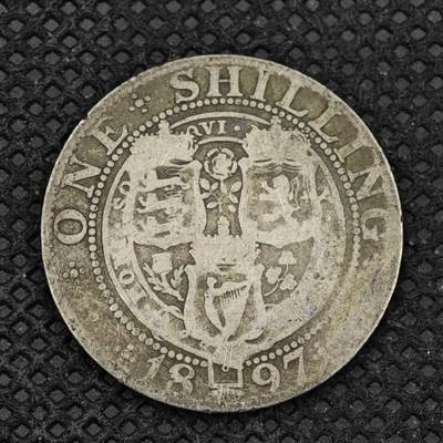 【淘币小摊】限时拍第八百二十四拍  小银币场  满百包邮可预留两周  周一统一发货  -  英国1897年维多利亚一先令银币