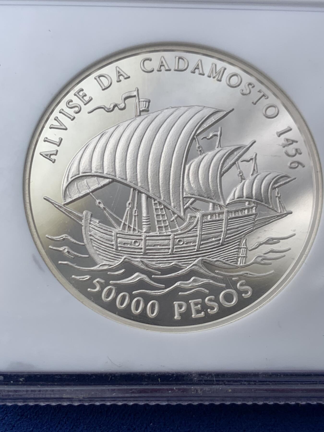 《竞宝斋》第445场 周日，周一，2场连拍 （全场包邮） NGC PF69UC 几内亚比绍1996年Alvise da Cadamosto诞辰540周年-航海50000P银币 925银 31.47克 盒子左下角有磕