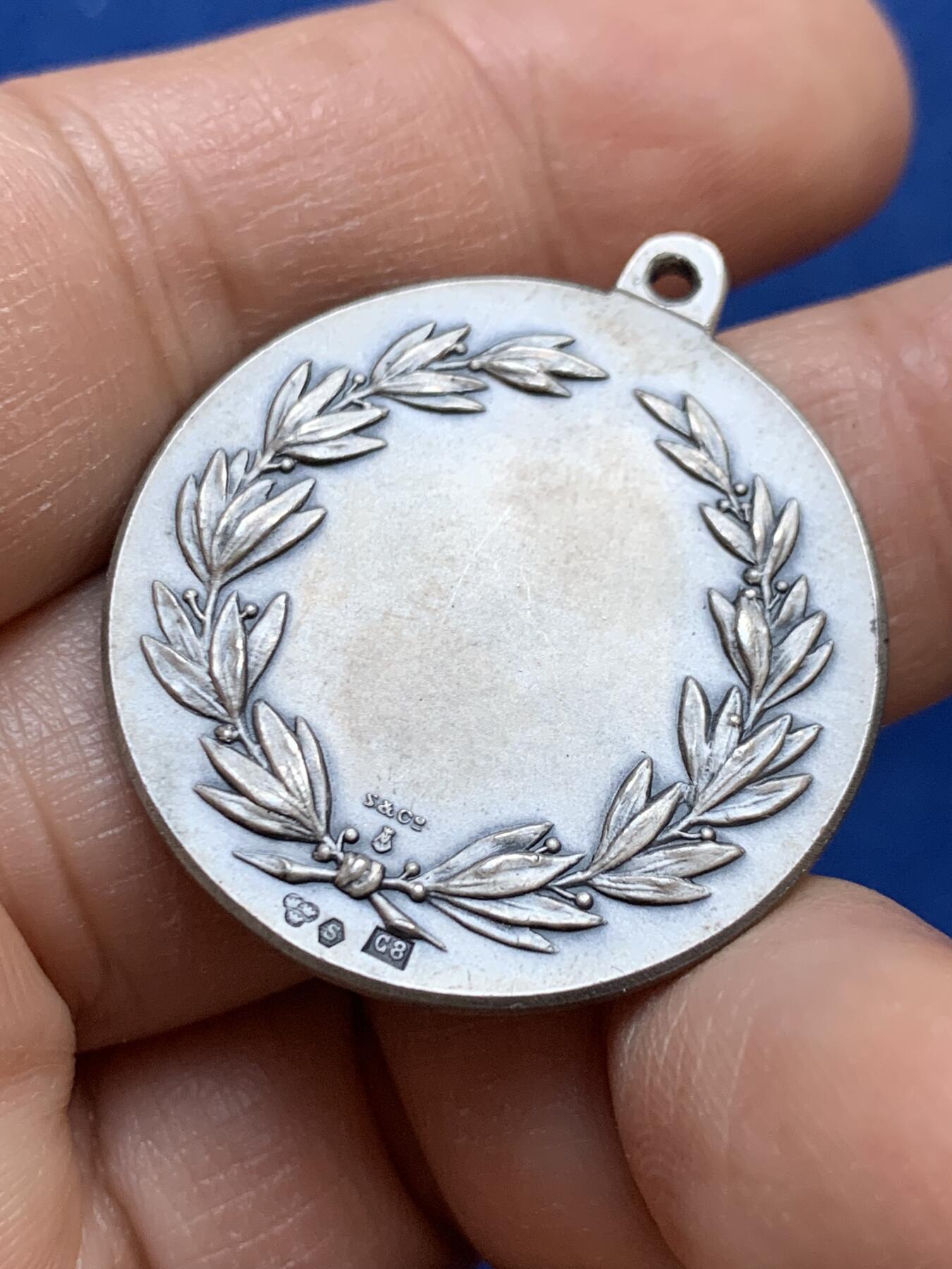 《竞宝斋》第445场 周日，周一，2场连拍 （全场包邮） 瑞典射击比赛银章 31mm 14.4克