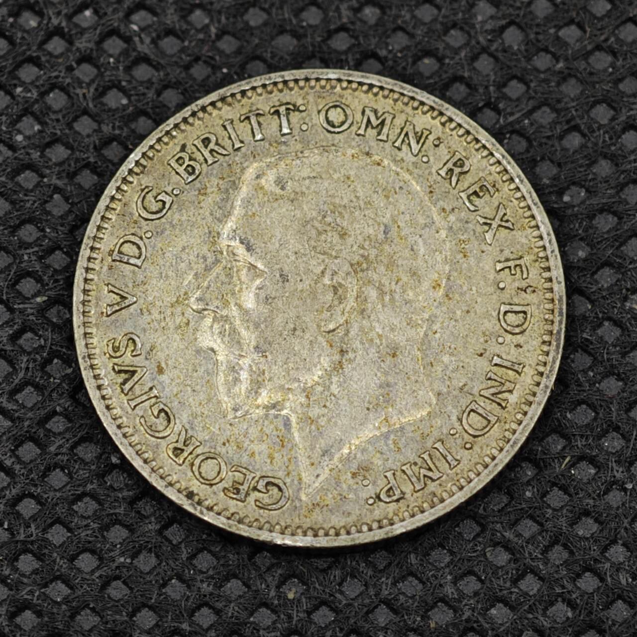 【淘币小摊】限时拍第八百二十四拍  小银币场  满百包邮可预留两周  周一统一发货       英国1931年乔治五世6便士银币