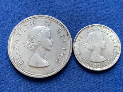 《竞宝斋》第445场 周日，周一，2场连拍 （全场包邮） - 两枚一组 南非1958年乔六跳羚5先令银币+澳大利亚1959年1弗洛林银币 总重约39.6克