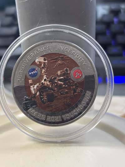 第185期拍卖 - 斐济2021年美国漫游者火星着陆1盎司彩色纪念钛币