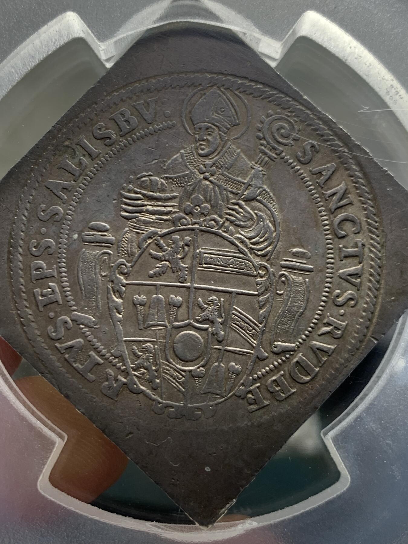 《竞宝斋》第445场 周日，周一，2场连拍 （全场包邮） 唯一亚军分 PCGS AU50 神圣罗马帝国  1593年 萨尔茨堡大主教区 圣鲁珀特 2泰勒方形大银币 将近57克超大规格 独年发行 及其少见的样式与规格 P大盒封装 更高分仅一枚