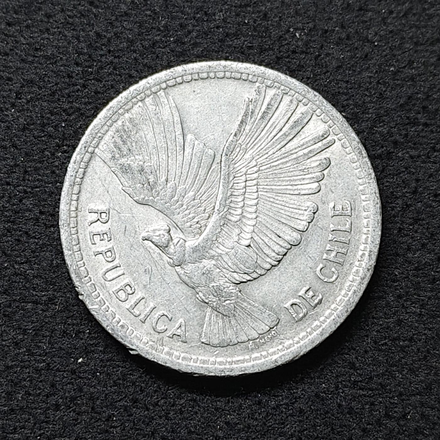 【全场包邮】纯粹捡漏拍484场（免费代拍第21场） 智利1957年安第斯秃鹫10比索 UNC