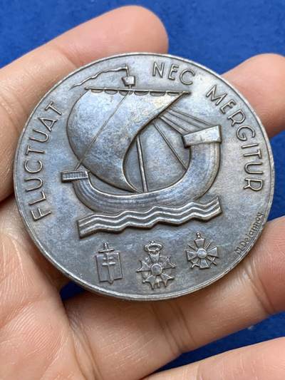 《竞宝斋》第445场 周日，周一，2场连拍 （全场包邮） - 法国巴黎市镀银大铜章 直径49.7mm 重量71.9g 丰饶角铜标