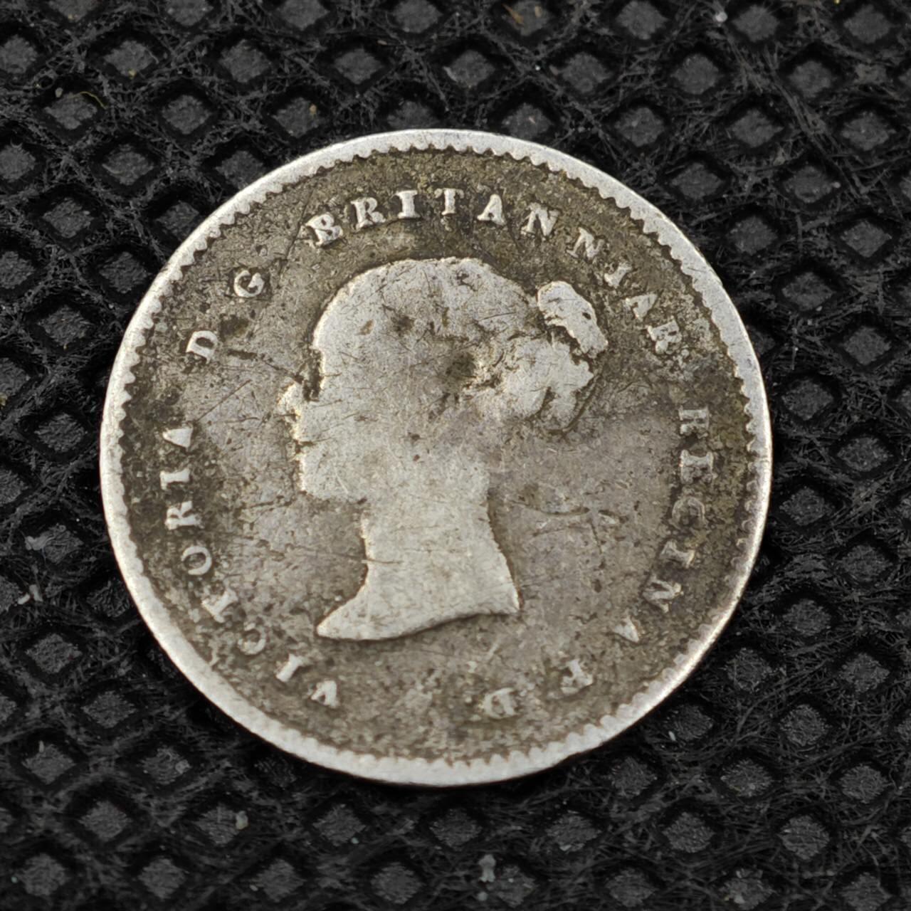 【淘币小摊】限时拍第八百二十四拍  小银币场  满百包邮可预留两周  周一统一发货   英国1838年维多利亚2便士濯足币