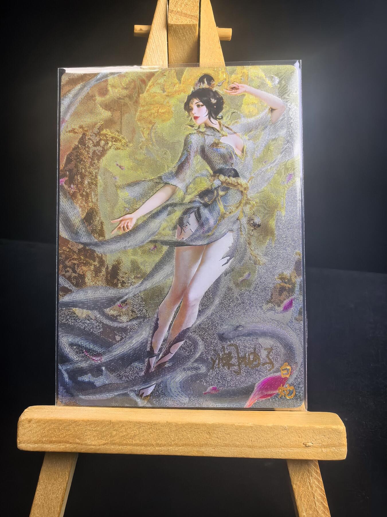 无佣金 不寄存 不收拍 链接少 我只是一个小小的卡牌收藏玩家   需要多宫大佬请私聊 部分卡牌设有底价（不想玩的那么累，即使有底价也会比市场价便宜的多，懂的自然懂） 拒绝小号抬价 大家放心拍 所有拍品部分套有卡膜 部分卡牌多宫 自制卡牌 不包厂瑕 放大镜 品控 勿拍 流拍商品会循环 感谢大家支持 留个关注 不定时上新 谢谢 奇点卡牌 亲签限编 澜柚子 粗闪白蛇 亲签限编12/20