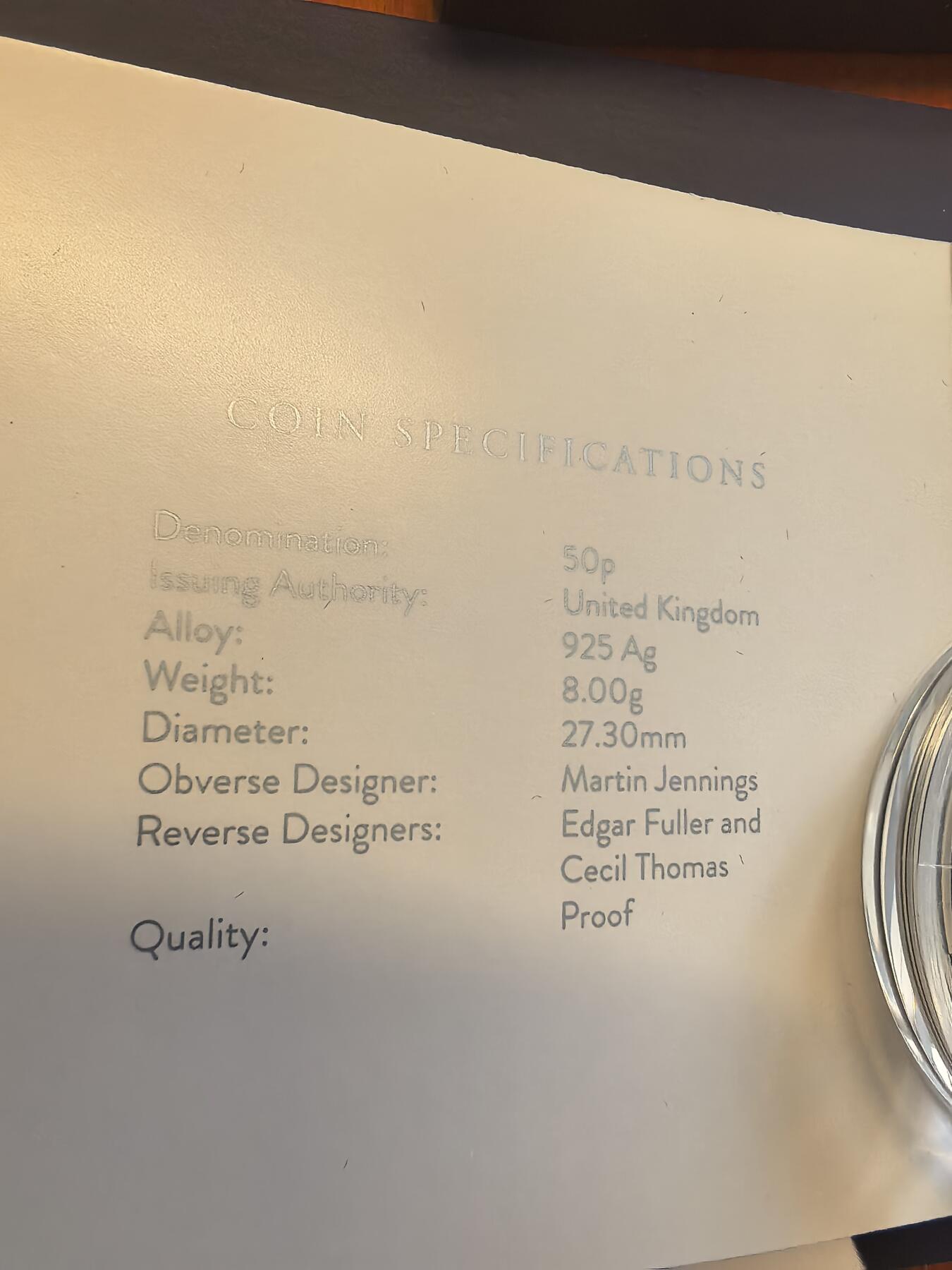 长老汇蛇年精选第八十场拍卖 2022查尔斯三世头像英国50便士精制纪念银币 伊丽莎白登基70周年，70分的eBay 2023年拍卖价1235元，盒证全