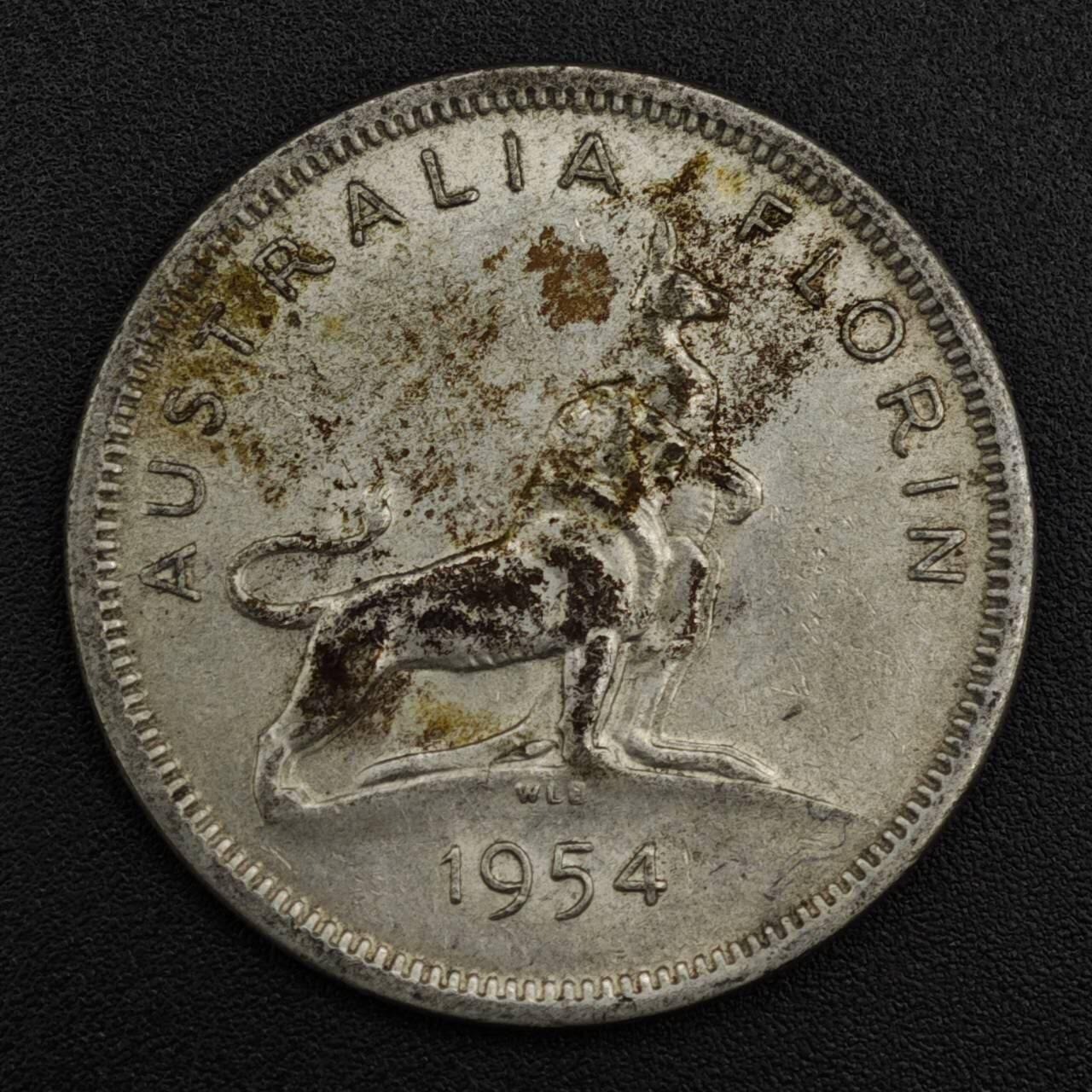 【淘币小摊】实时拍第八百二十一拍   散币场   满百包邮可预留二周 每周一统一发货   澳大利亚1954年伊丽莎白二世弗洛林银币