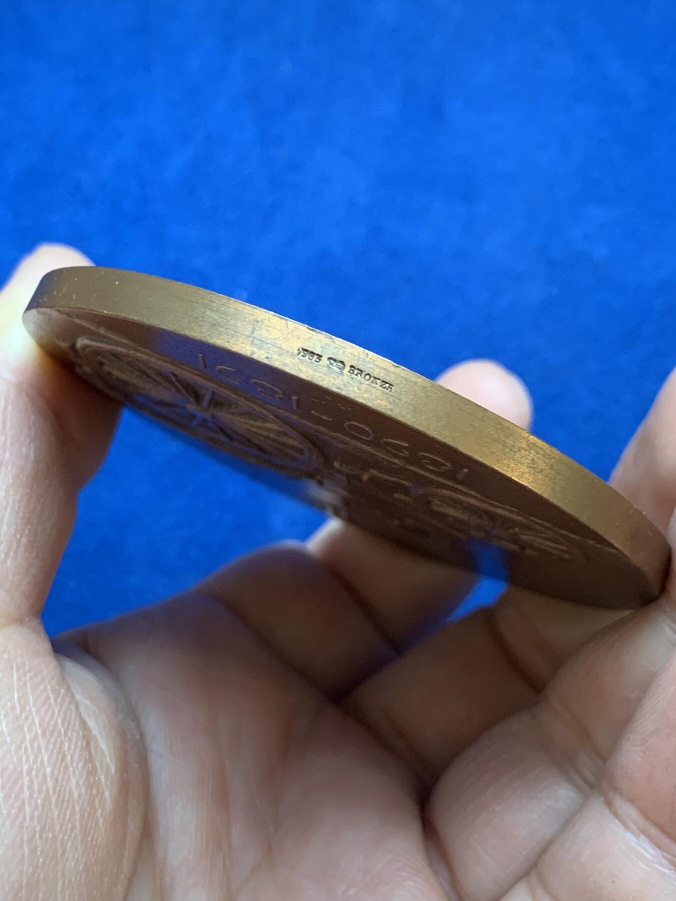 《竞宝斋》第445场 周日，周一，2场连拍 （全场包邮） 法国汽车行业先驱-埃米尔•莱瓦索和潘哈德大铜章 直径67mm 重量176.6g 丰饶角铜标