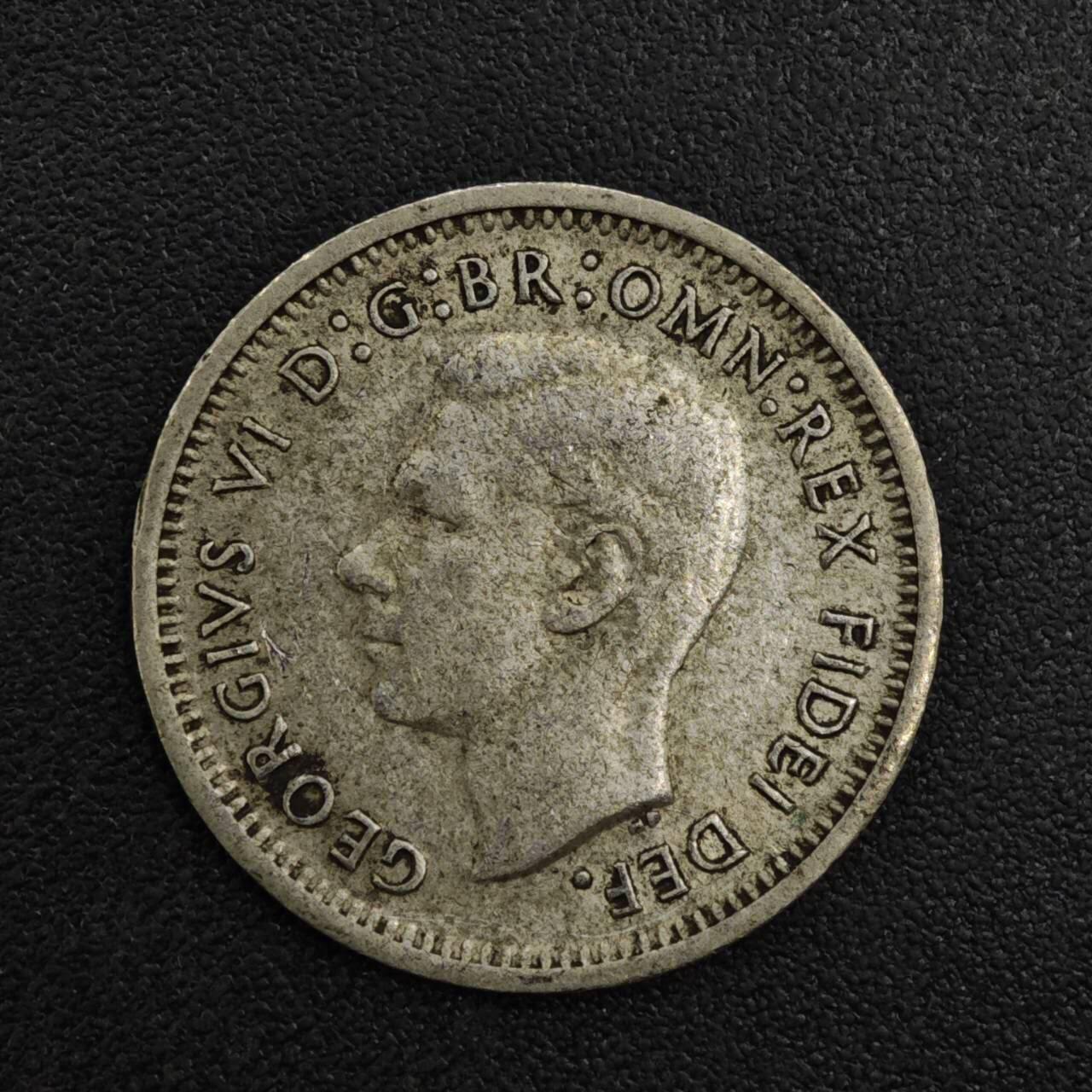 【淘币小摊】实时拍第八百二十一拍   散币场   满百包邮可预留二周 每周一统一发货   澳大利亚1951年乔治六世3便士银币