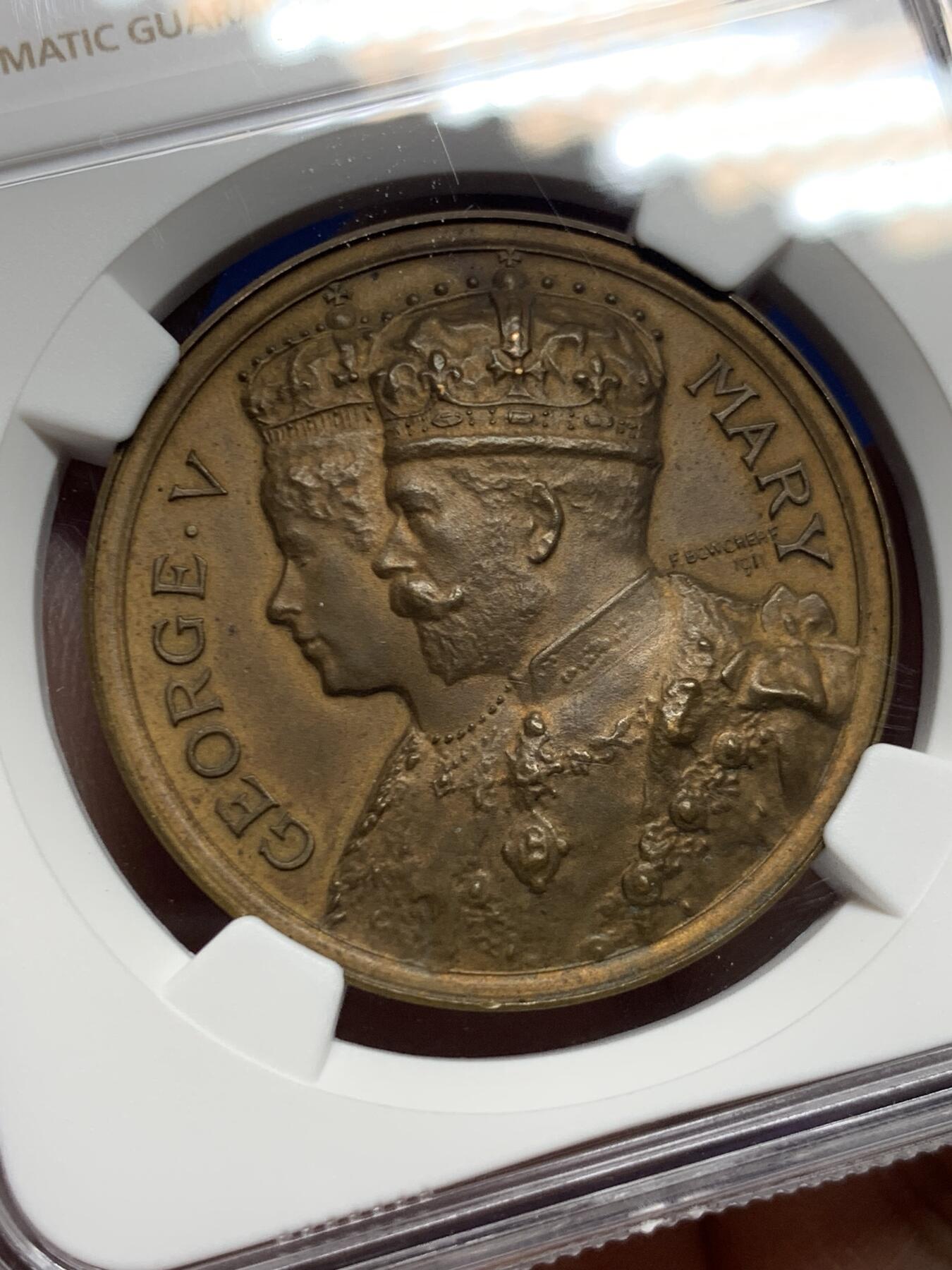 《竞宝斋》第445场 周日，周一，2场连拍 （全场包邮） NGC MS63 英国1911年乔治五世加冕纪念铜章