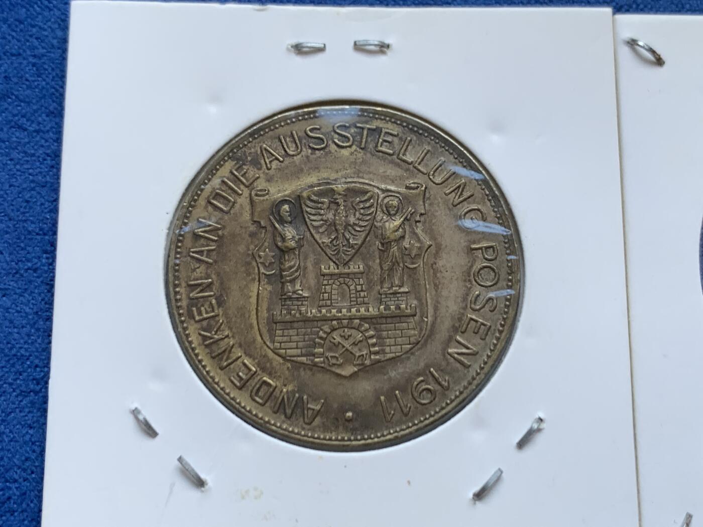 《竞宝斋》第445场 周日，周一，2场连拍 （全场包邮） 三枚一组 波兰波兹南，南非和斐济币章，细节见图