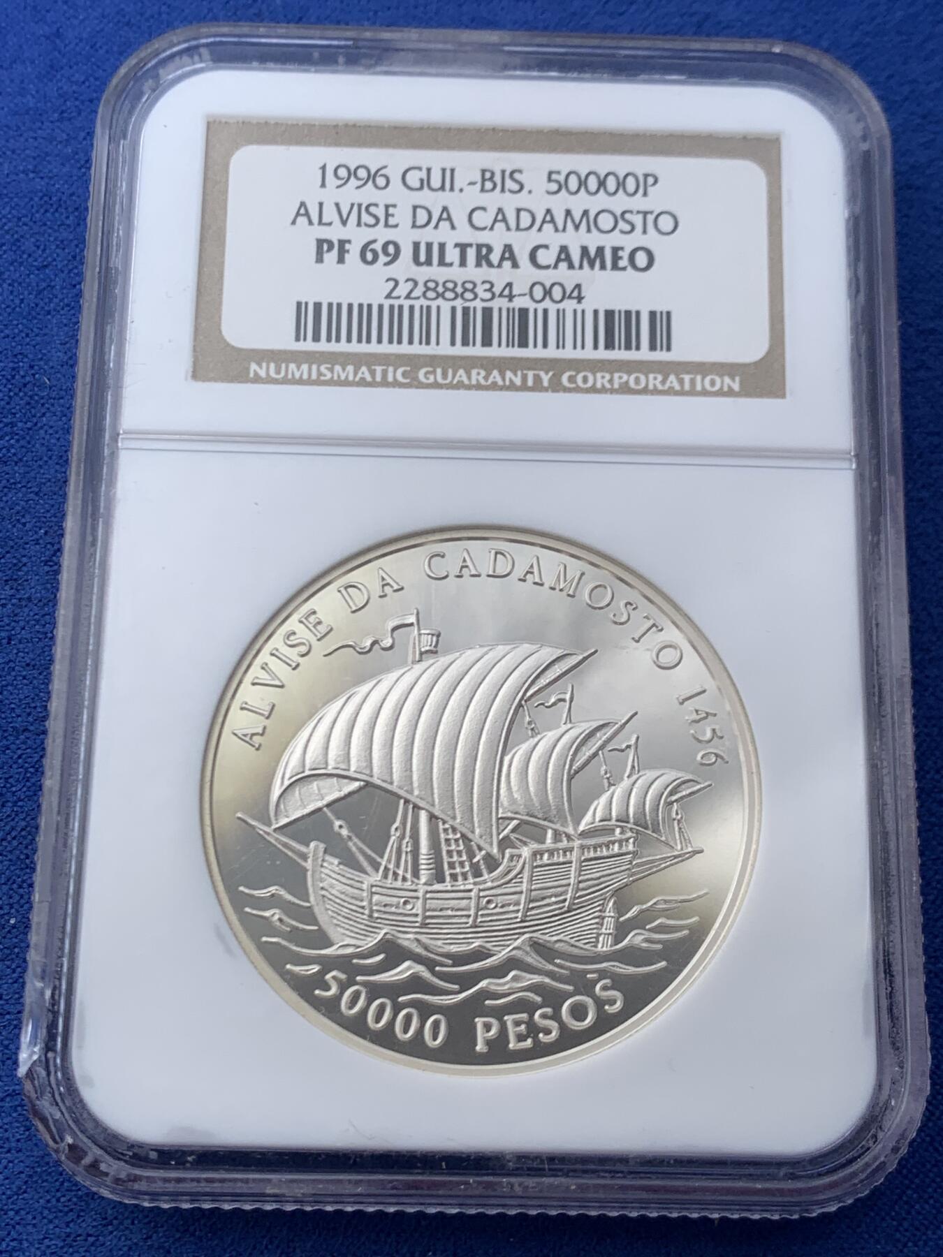 《竞宝斋》第445场 周日，周一，2场连拍 （全场包邮） NGC PF69UC 几内亚比绍1996年Alvise da Cadamosto诞辰540周年-航海50000P银币 925银 31.47克 盒子左下角有磕