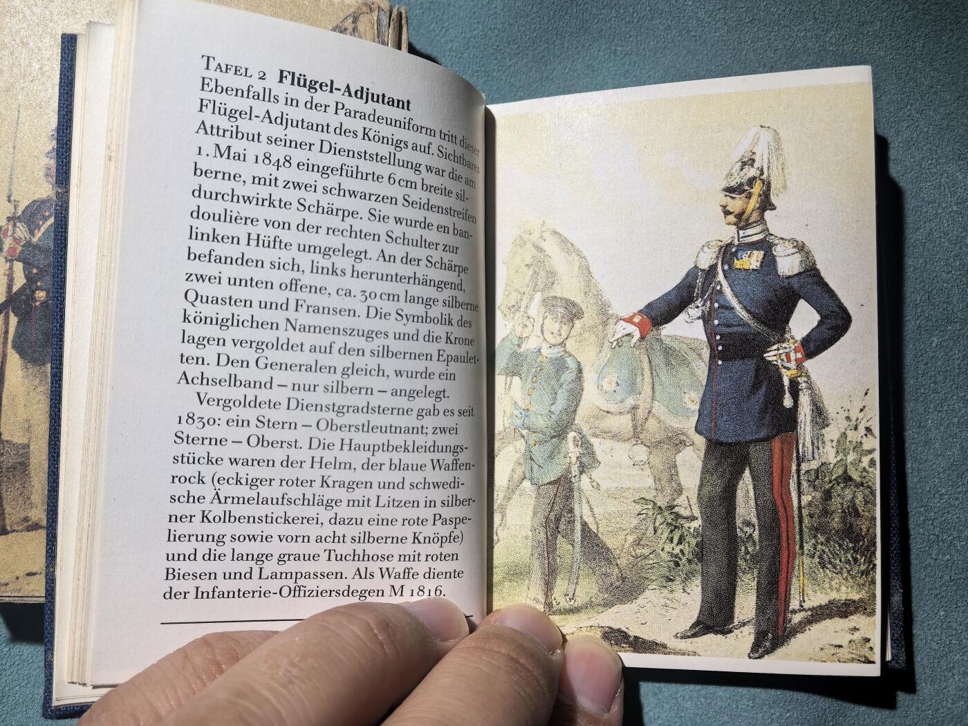 盛世勋华——号角文化勋章邮票专场拍卖第292期 德国口袋书 1858/59年间的普鲁士军队制服 带外壳