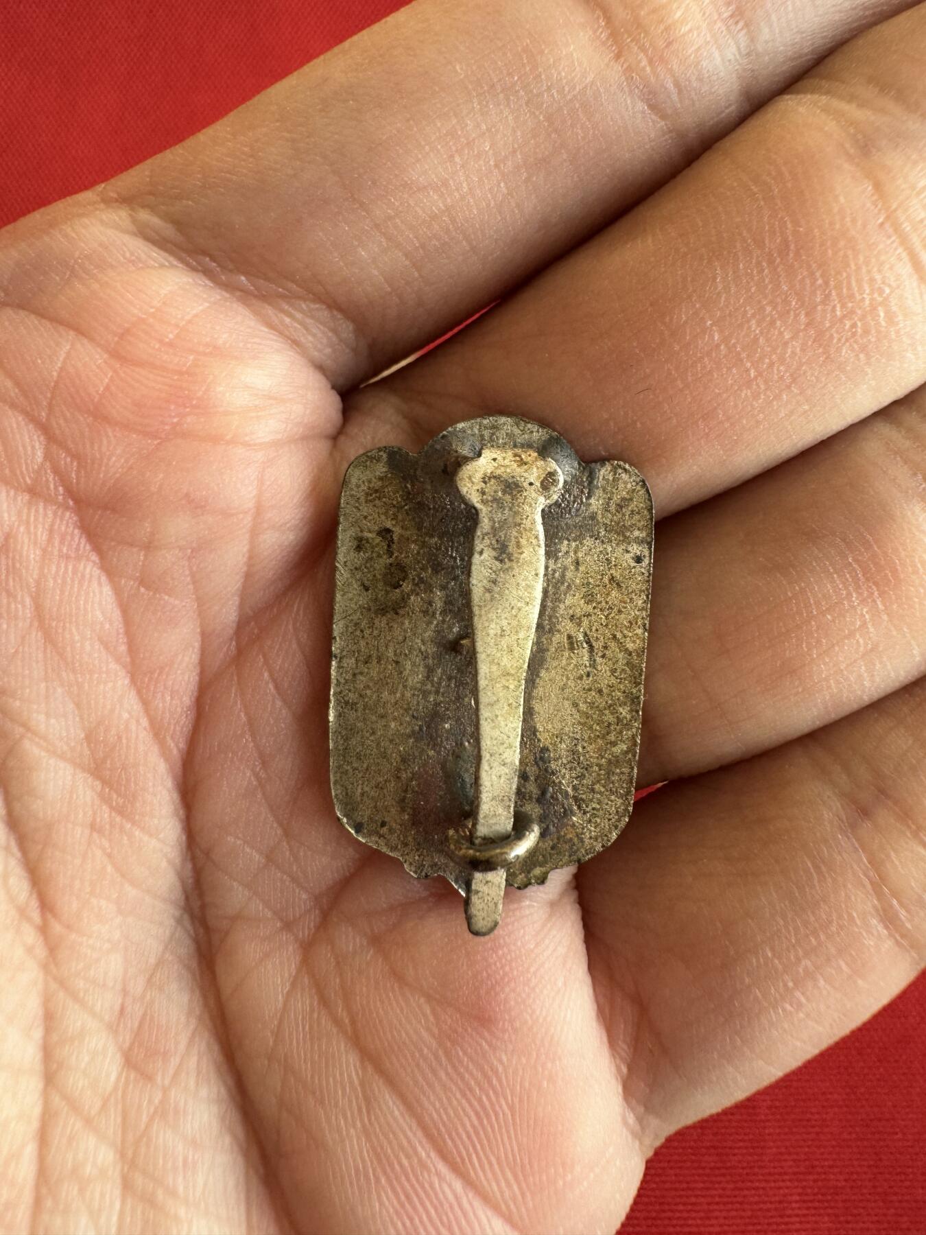 五哥徽章群   9号周二晚上八点4群联拍 日本铜章