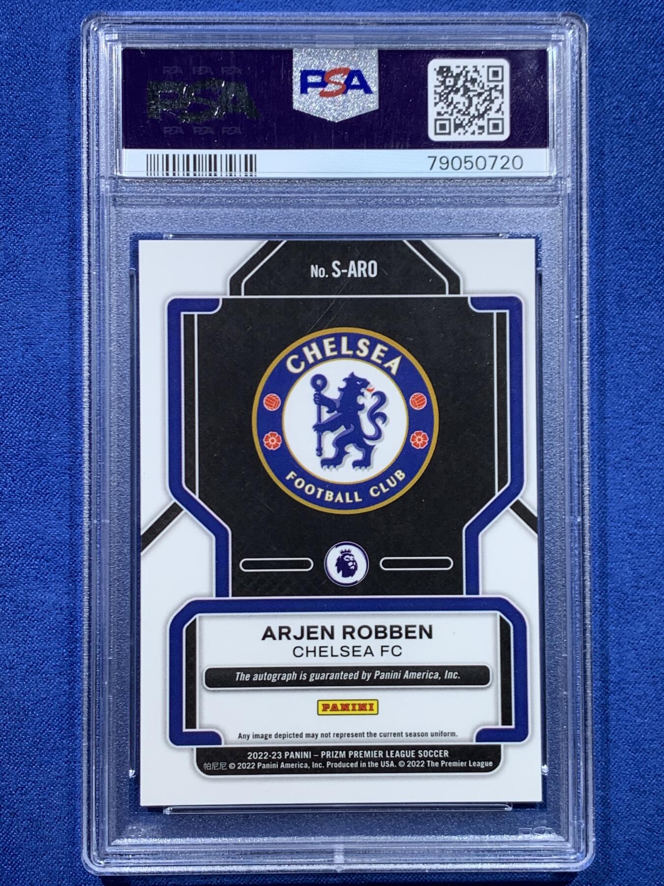 《竞宝斋》第445场 周日，周一，2场连拍 （全场包邮） 2022年 帕尼尼 prizm 小飞侠罗本贴签，PSA 9，童年实况足球的记忆，边路内切的致胜法宝。