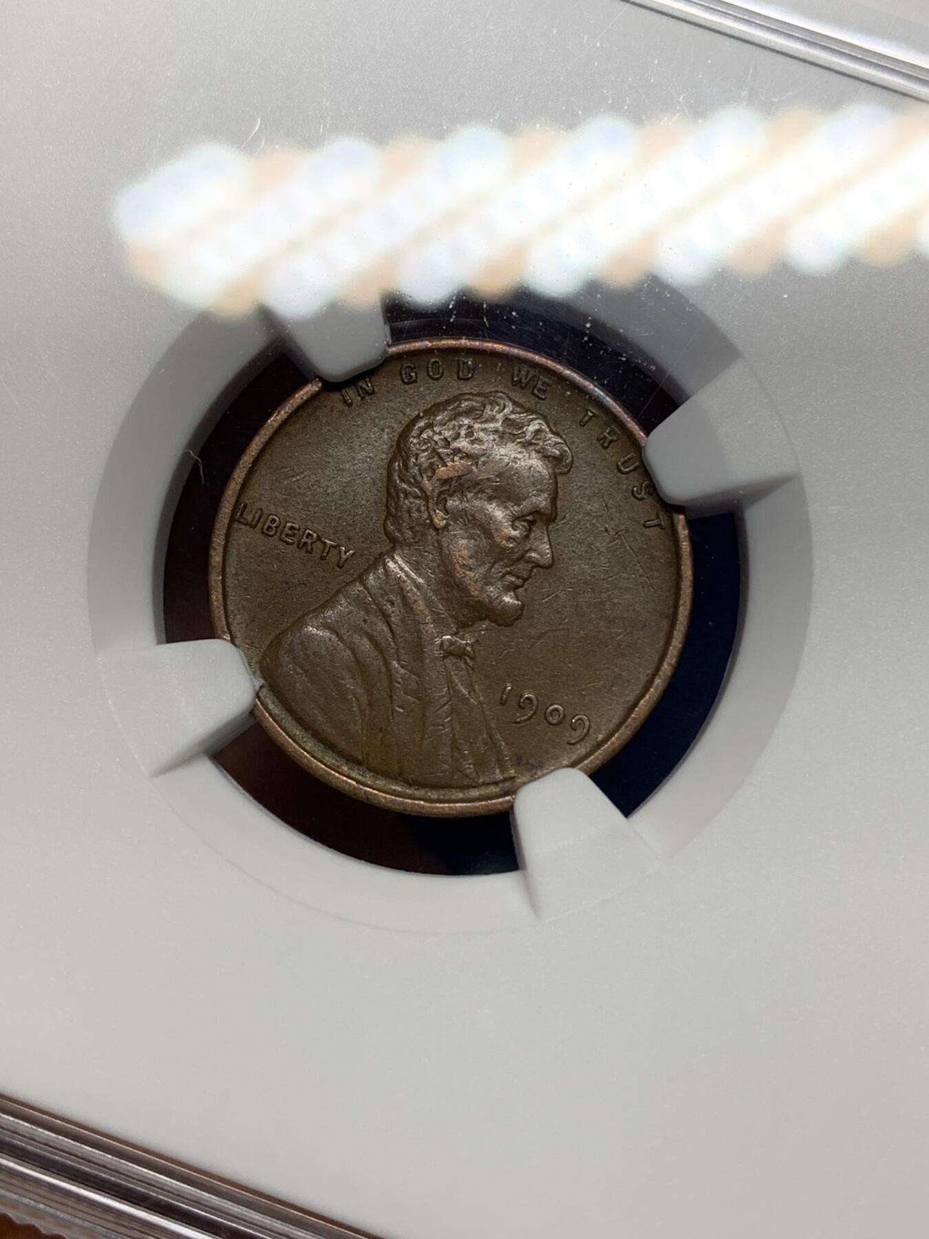 《竞宝斋》第445场 周日，周一，2场连拍 （全场包邮） NGC AU55BN 美国1909年林肯1美分，林肯一美分首年分，也是纪念林肯总统诞辰100周年发行，稀有年份