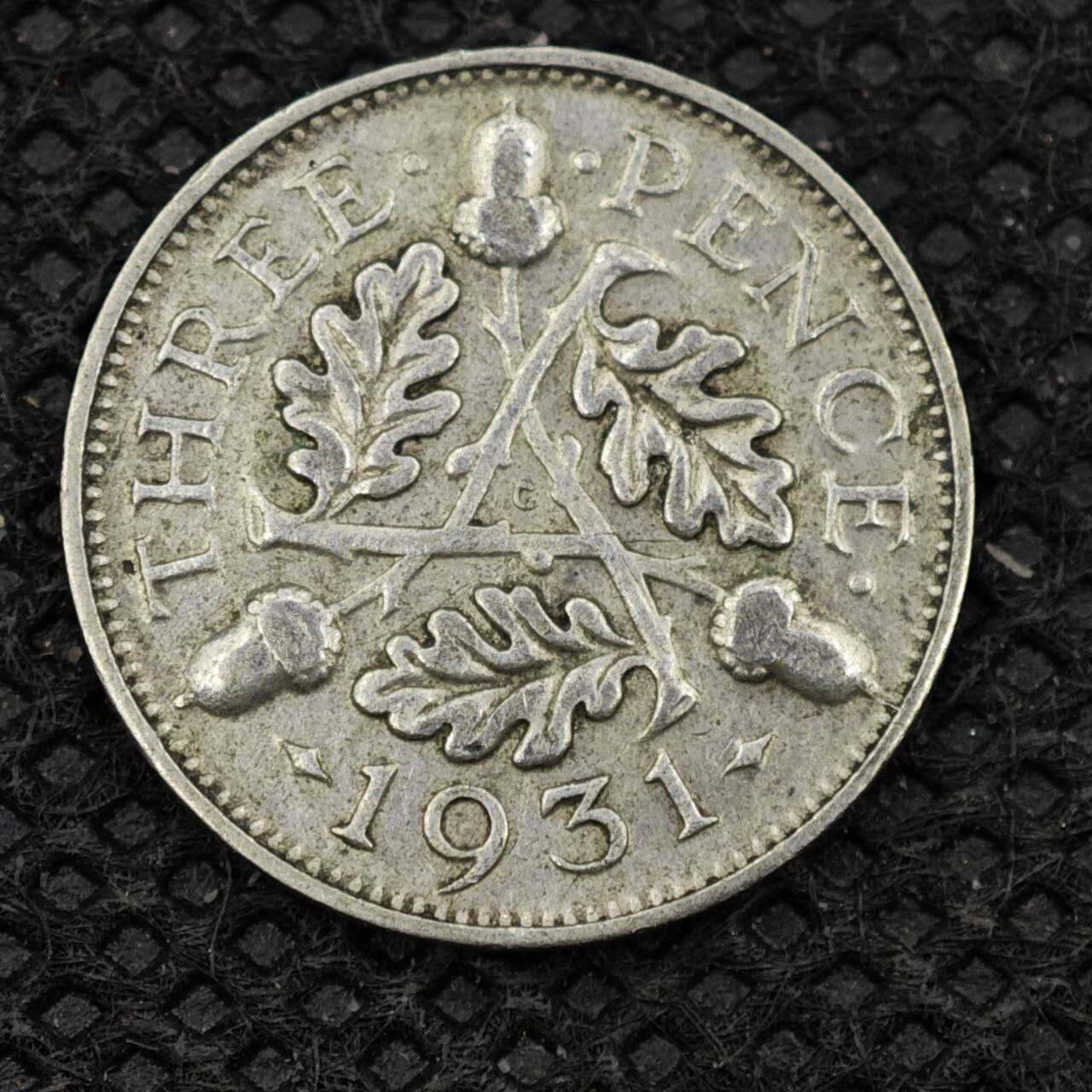 【淘币小摊】限时拍第八百二十四拍  小银币场  满百包邮可预留两周  周一统一发货       英国1931年乔治五世3便士银币