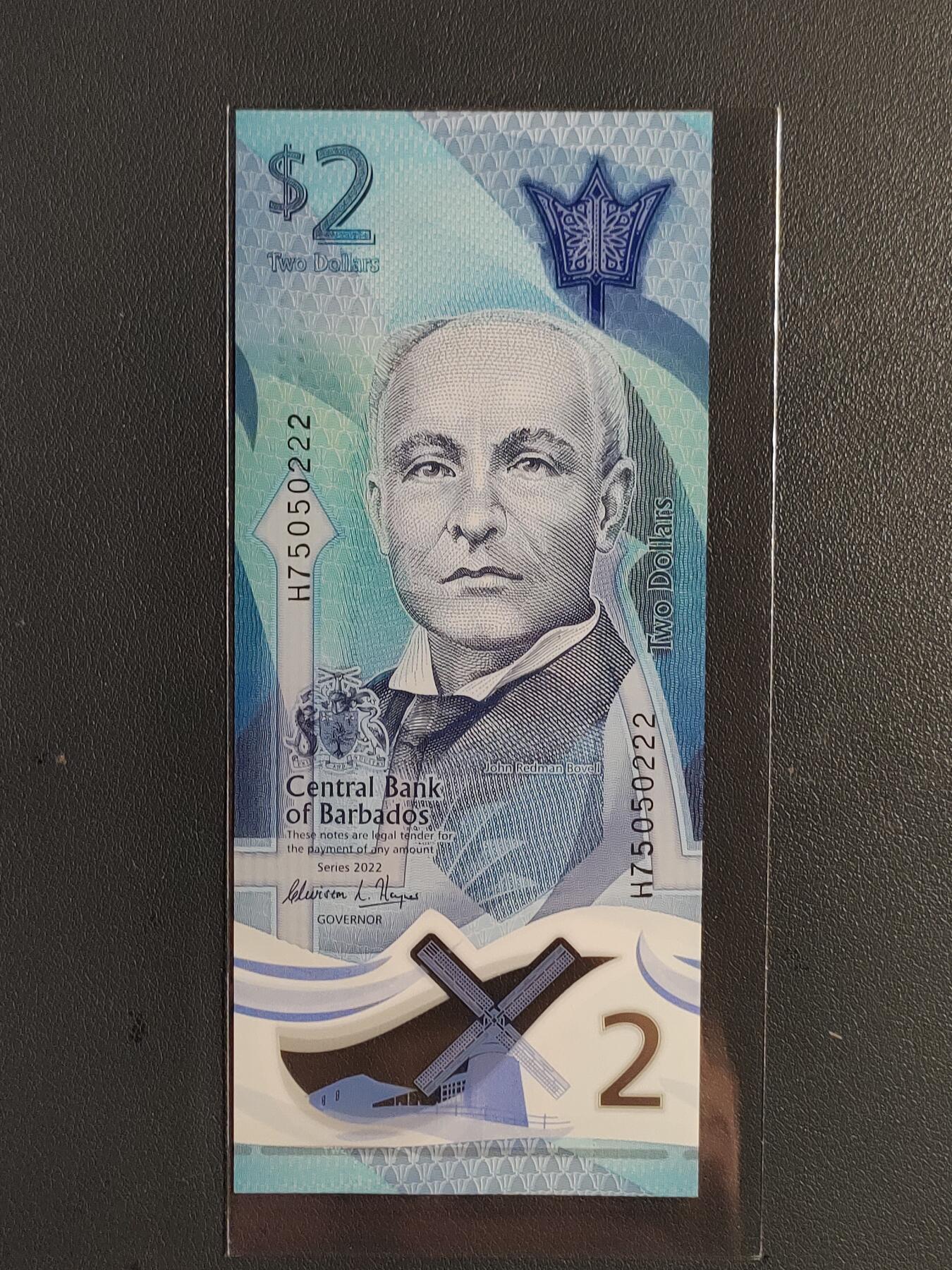 中外各国钞、纪念钞、券专场（第三十四场） 巴巴多斯2圆塑料钞 2022年 风车 竖版美洲全新（豹子号）