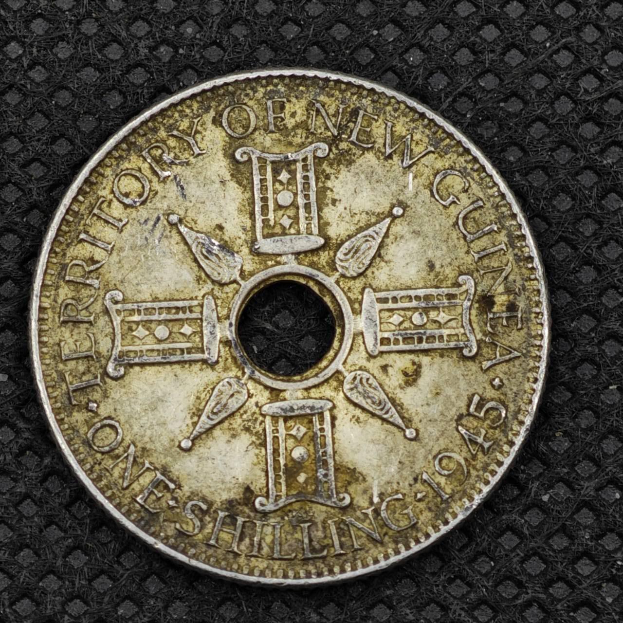 【淘币小摊】限时拍第八百二十四拍  小银币场  满百包邮可预留两周  周一统一发货   英属几内亚1945年1先令银币