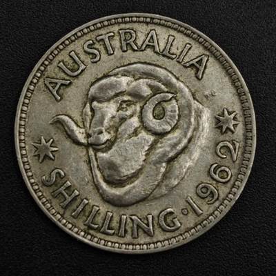 【淘币小摊】实时拍第八百二十一拍   散币场   满百包邮可预留二周 每周一统一发货   - 澳大利亚1962年伊丽莎白二世一先令绵羊银币