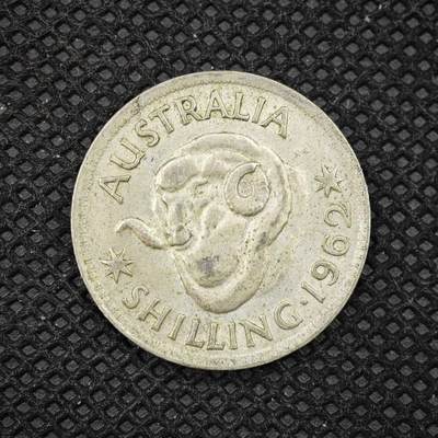 【淘币小摊】限时拍第八百二十四拍  小银币场  满百包邮可预留两周  周一统一发货  -        澳大利亚1962年伊丽莎白二世一先令银币