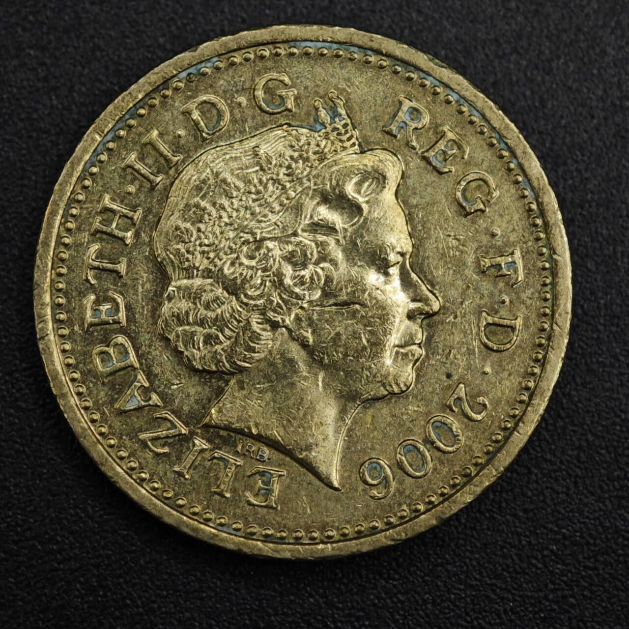 【淘币小摊】实时拍第八百二十一拍   散币场   满百包邮可预留二周 每周一统一发货   英国2006面一镑铜币