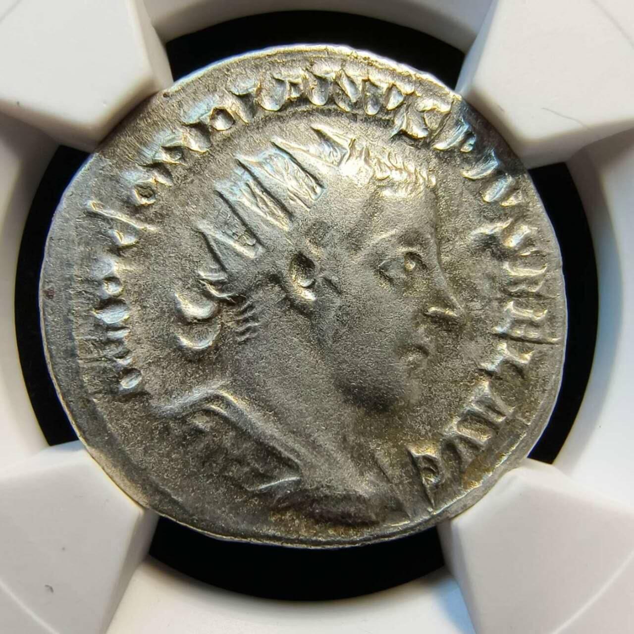 古罗马帝国戈尔迪安三世1安东尼银币AU50