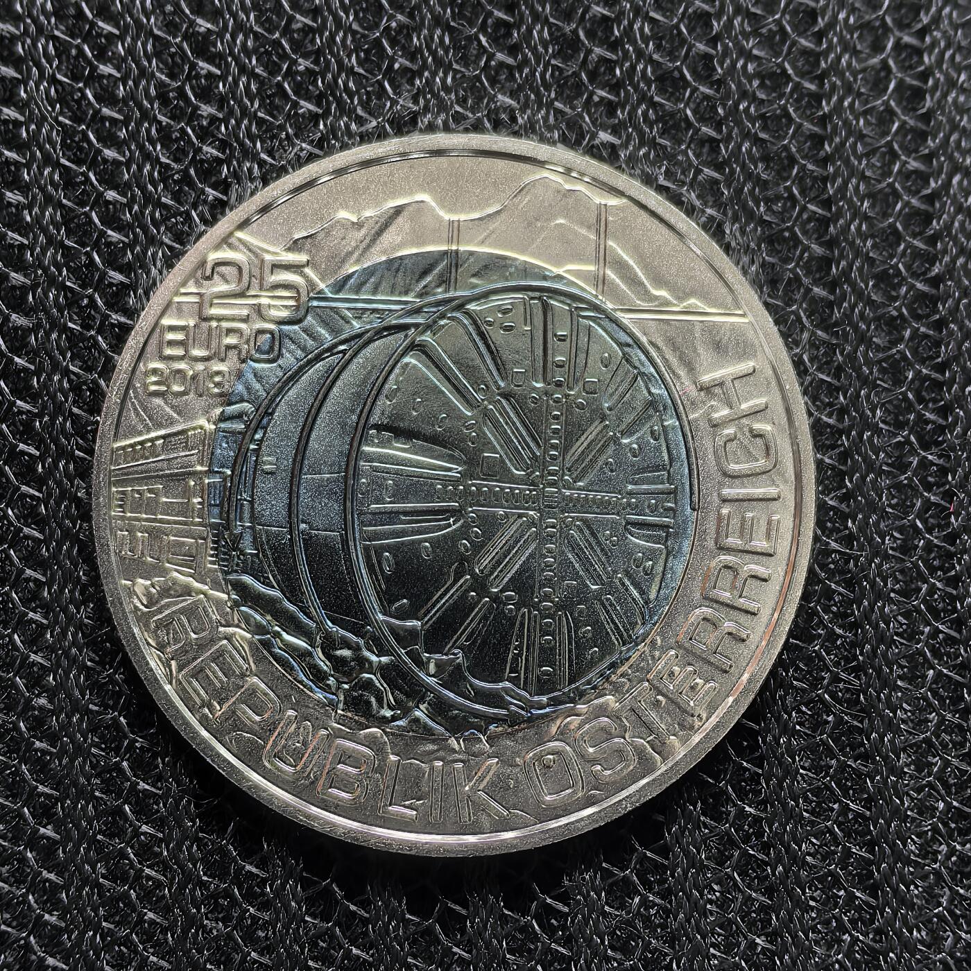 道一币馆币章第一百五十八场 原盒证 奥地利2013年隧道工程技术发展25欧元铌芯银币