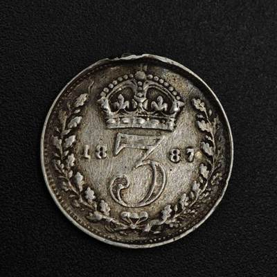 【淘币小摊】实时拍第八百二十一拍   散币场   满百包邮可预留二周 每周一统一发货   - 英国1887年维多利亚3便士银币