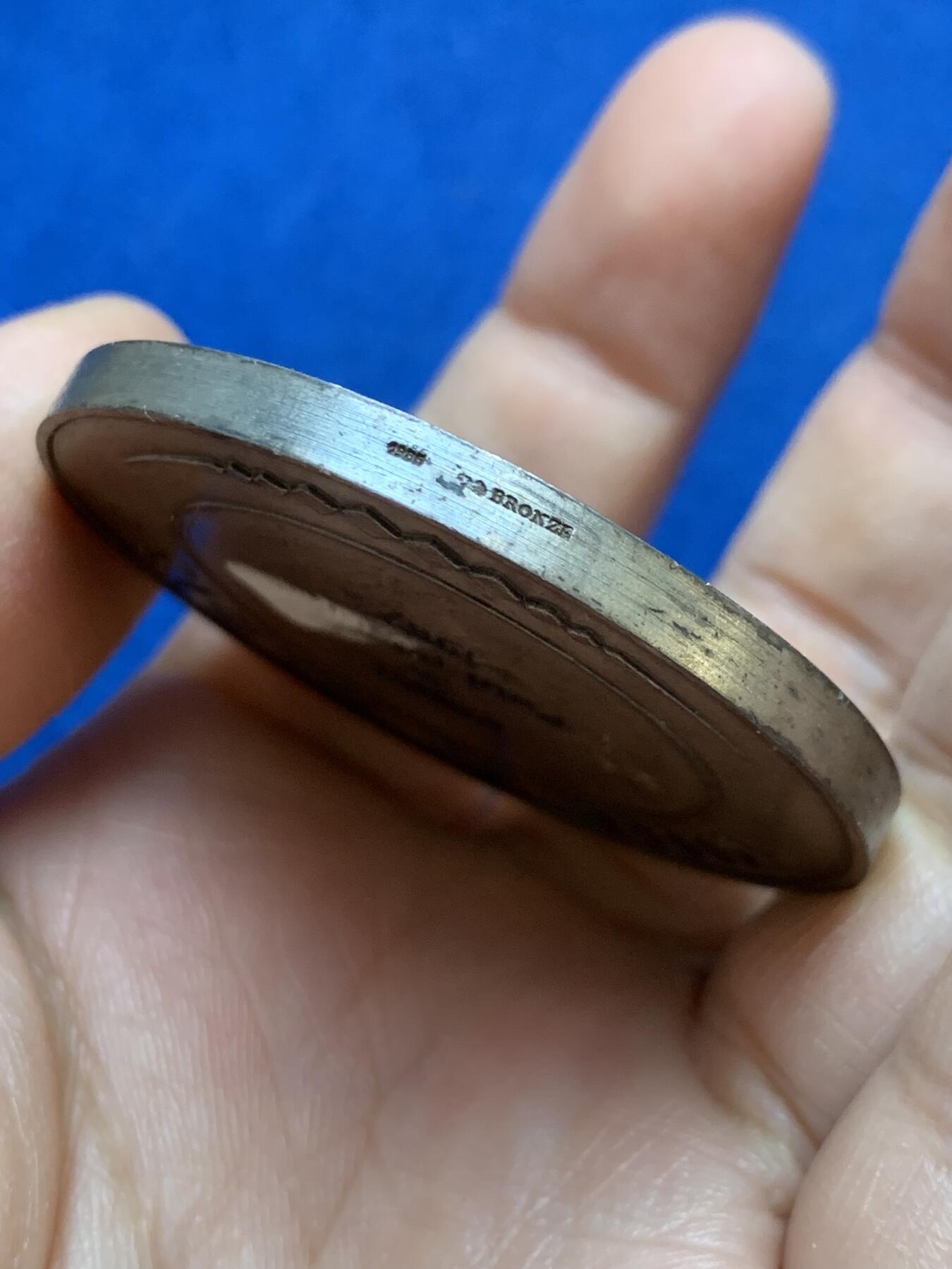 《竞宝斋》第445场 周日，周一，2场连拍 （全场包邮） 法国巴黎市镀银大铜章 直径49.7mm 重量71.9g 丰饶角铜标