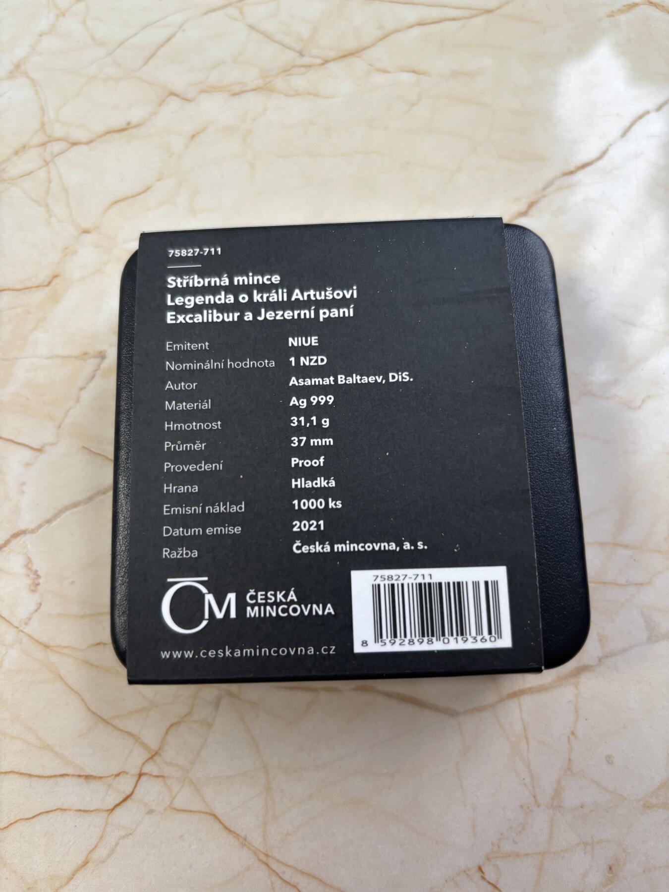 第185期拍卖 纽埃2021年亚瑟王传奇系列2湖女之剑31.1克精制银币，999银，发行1000枚