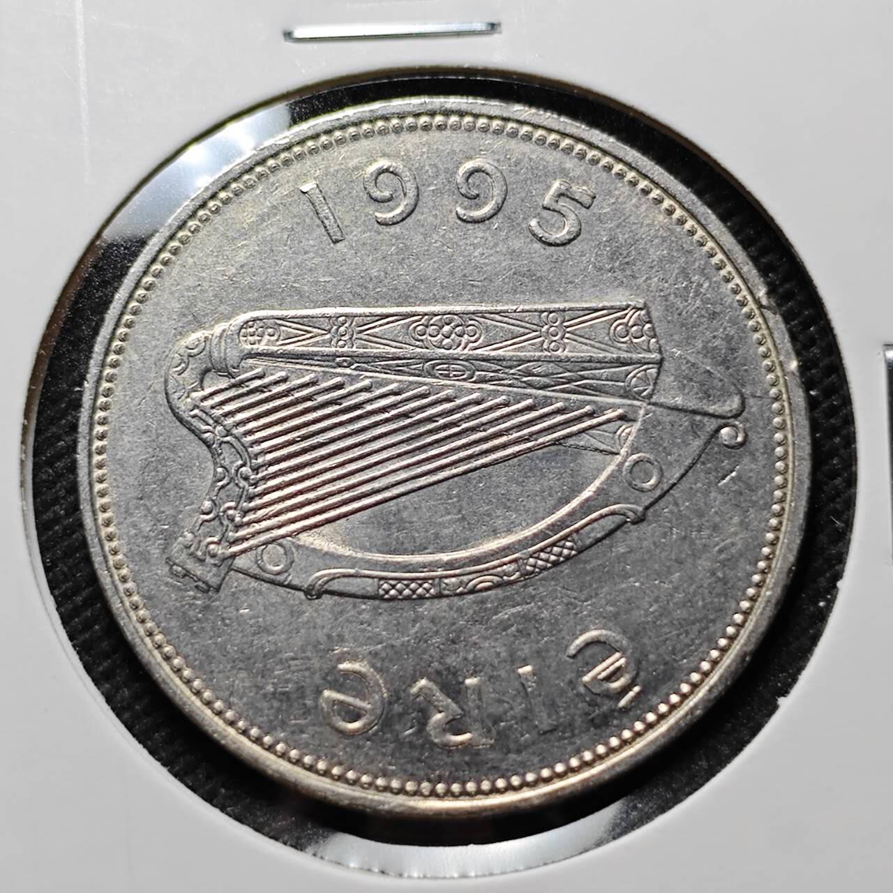 KK钱币收藏小铺 第375期  2月预留时间 周末发货  爱尔兰1镑