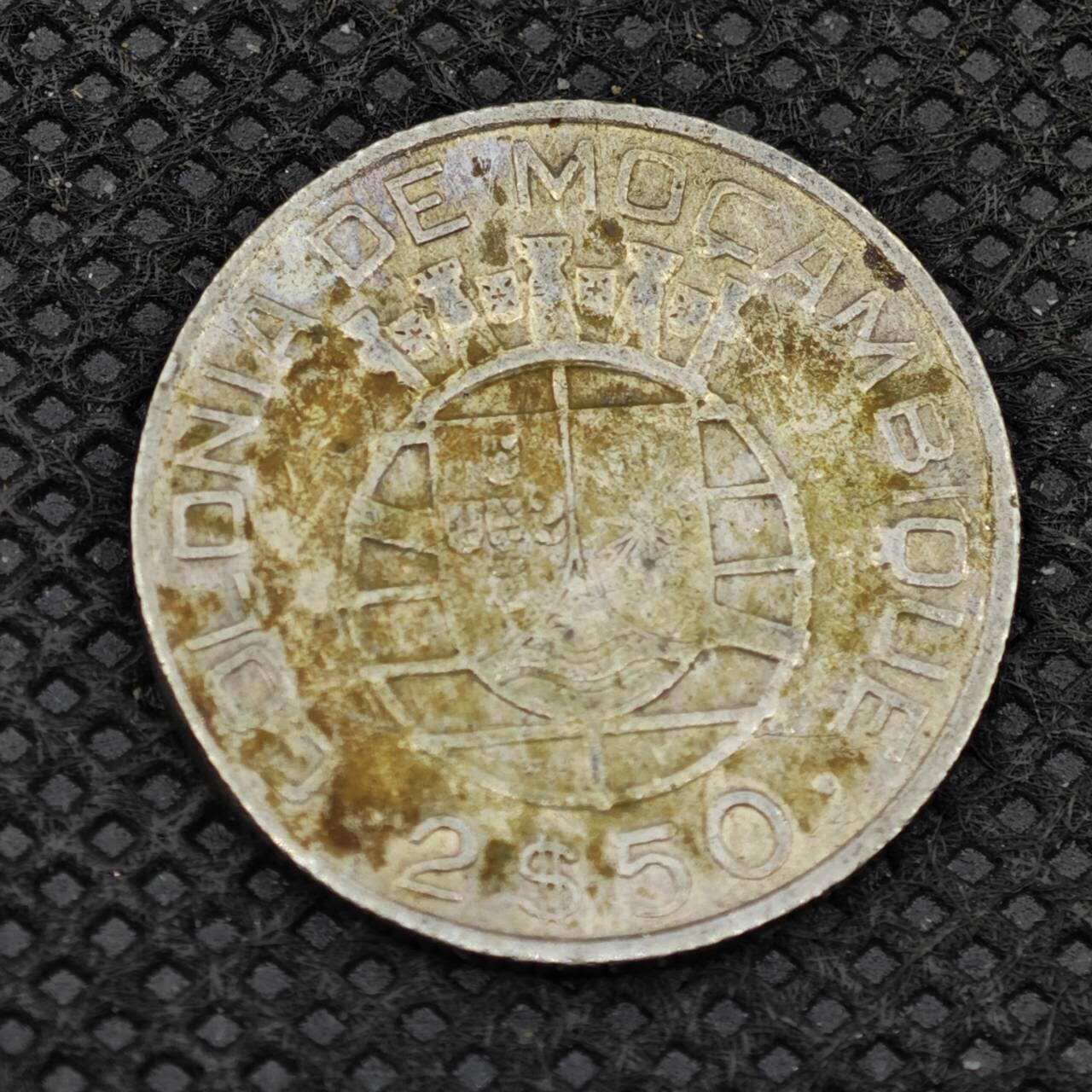 【淘币小摊】限时拍第八百二十四拍  小银币场  满百包邮可预留两周  周一统一发货   莫桑比克1938年2.5埃斯库多银币